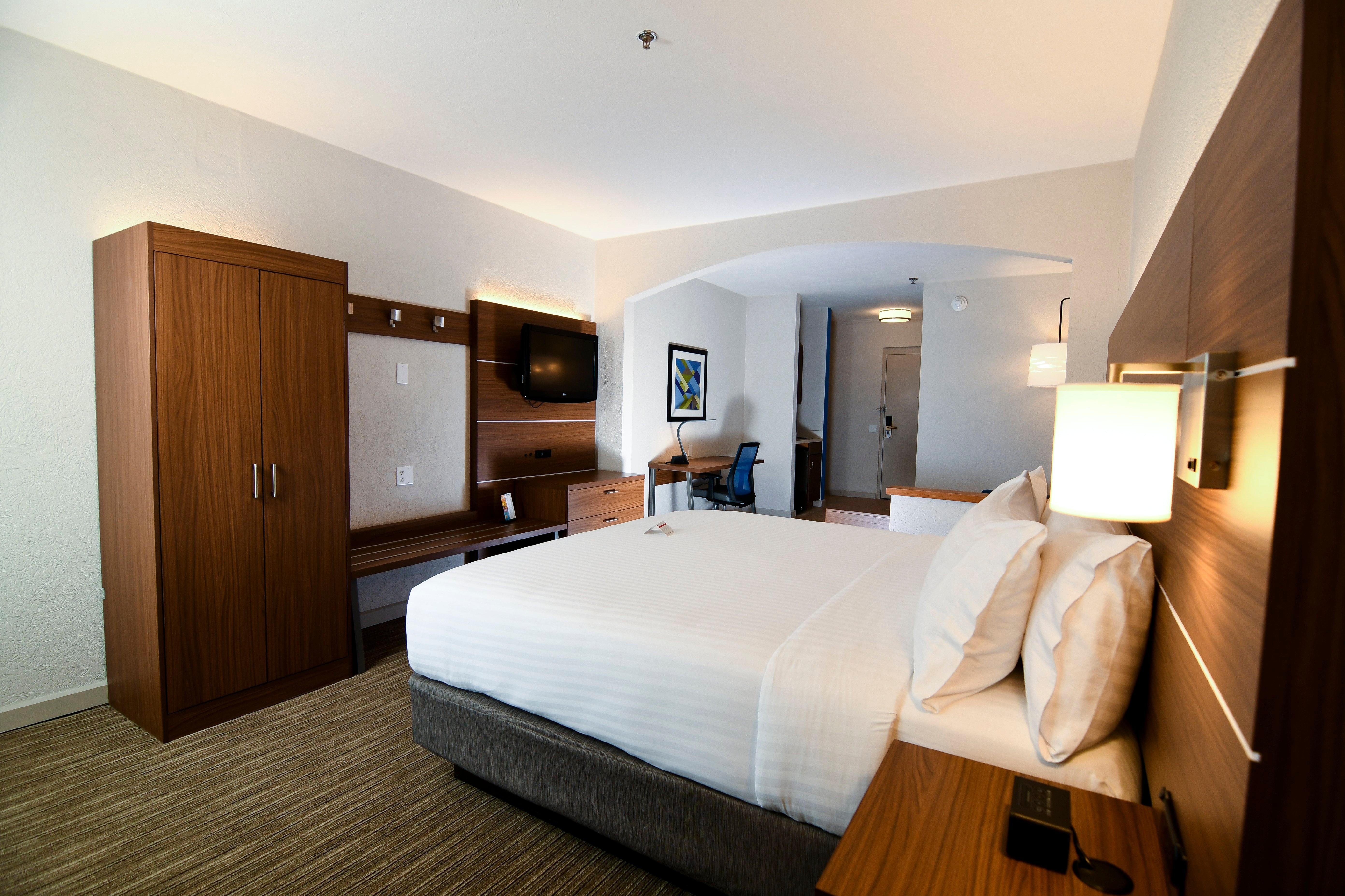 Holiday Inn Express Hotel & Suites Port Clinton-Catawba Island By Ihg Dış mekan fotoğraf